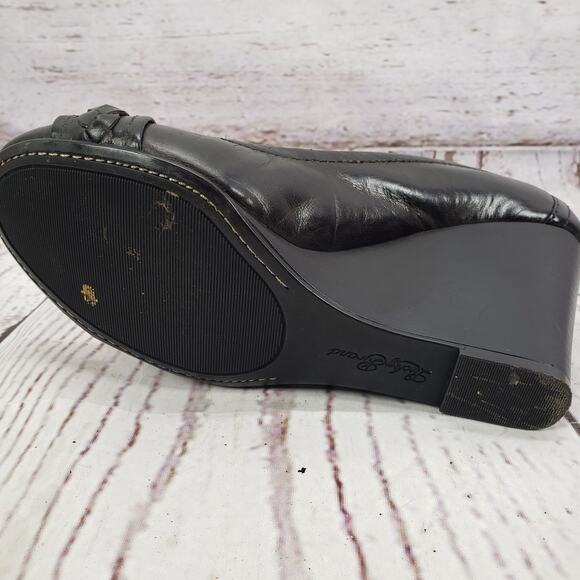 Lucky Brand  Women's Black Leather Wedge Pump Shoes Size 9.5M - Picture 9 of 16
